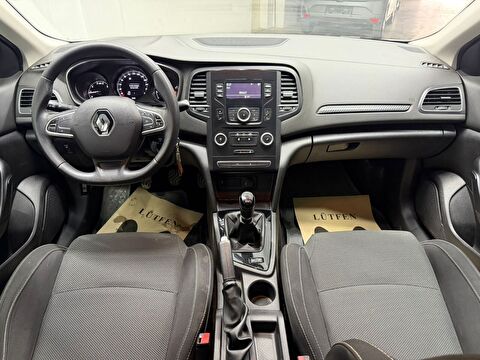renault, megane, sedan 1.3 tce joy, manuel, benzin 2.el otomobil | renew 20