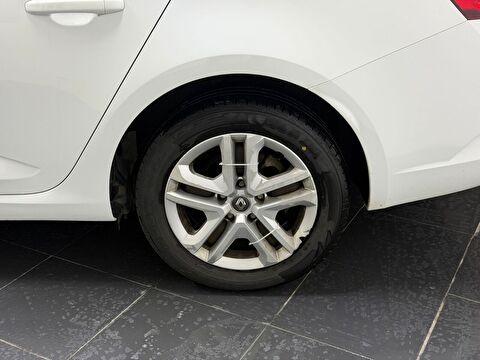 renault, megane, sedan 1.3 tce joy, manuel, benzin 2.el otomobil | renew 12