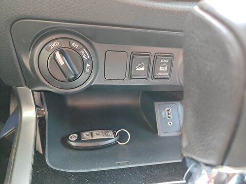 nissan, navara, çift kabin pick-up 2.3 dci 190 4x4 platinum otomatik, otomatik, dizel 2.el otomobil | renew 16