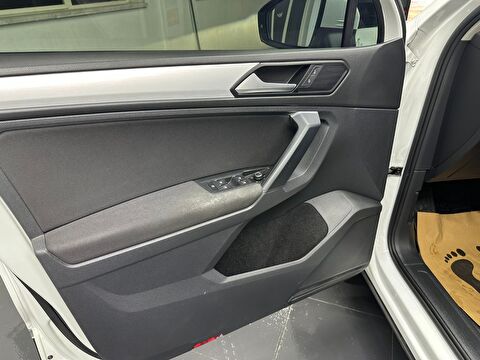 volkswagen, tiguan, suv 1.5 tsı act comfortline dsg, otomatik, benzin 2.el otomobil | renew 20