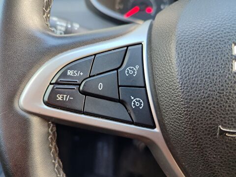 dacia, sandero, hatchback 1.0 tce stepway essential, manuel, benzin + lpg 2.el otomobil | renew 21