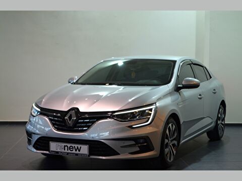 Sedan 1.3 TCe Icon EDC, 2. el otomobil | renew