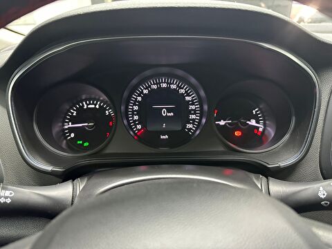 renault, megane, sedan 1.3 tce joy, manuel, benzin 2.el otomobil | renew 20