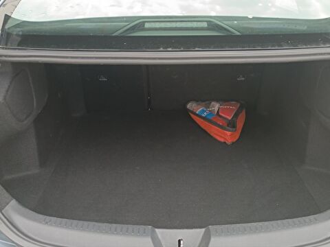 renault, megane, sedan 1.3 tce joy, otomatik, benzin 2.el otomobil | renew 17