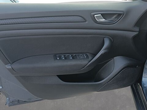 renault, megane, sedan 1.3 tce joy, otomatik, benzin 2.el otomobil | renew 22