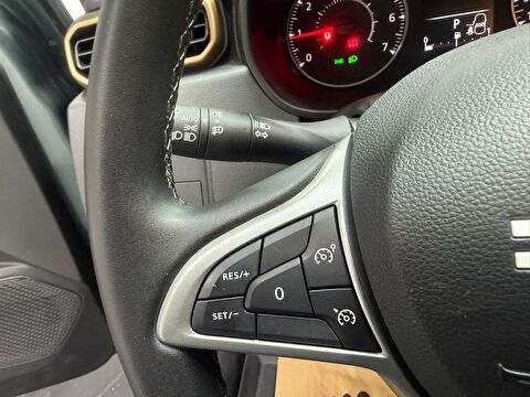 dacia, duster, 1.3 turbo extreme 4x2 edc, otomatik, benzin 2.el otomobil | renew 25