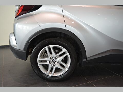 toyota, c-hr, 1.8 hybrid 4x2 flame e-cvt, otomatik, hybrid 2.el otomobil | renew 17