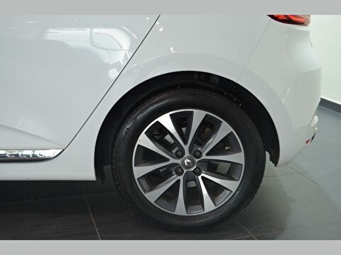 renault, clio, 1.3 tce ıcon edc, otomatik, benzin 2.el otomobil | renew 17