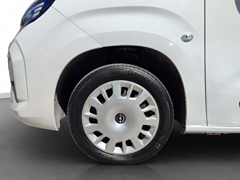 opel, combo, 1.5 d essential, otomatik, dizel 2.el otomobil | renew 6