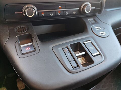opel, combo, 1.5 d essential, otomatik, dizel 2.el otomobil | renew 15