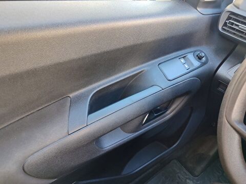 opel, combo, 1.5 d essential, otomatik, dizel 2.el otomobil | renew 17