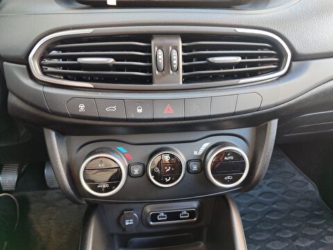 fiat, egea, sedan 1.4 fire urban gsr, manuel, benzin 2.el otomobil | renew 25