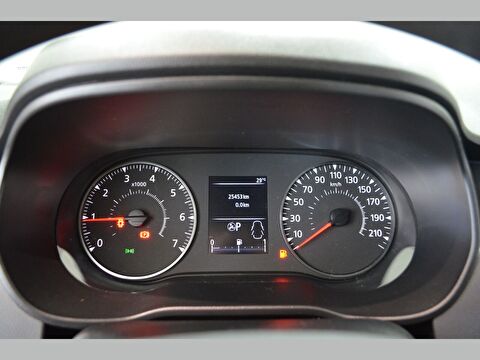 dacia, duster, 1.3 turbo 4x2 comfort edc, otomatik, benzin 2.el otomobil | renew 27