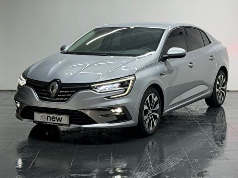 Sedan 1.3 TCe Icon EDC, 2. el otomobil | renew