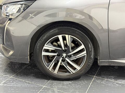 peugeot, 208, 1.2 puretech allure selection eat8, otomatik, benzin 2.el otomobil | renew 12