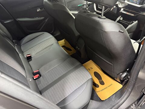 peugeot, 208, 1.2 puretech allure selection eat8, otomatik, benzin 2.el otomobil | renew 17