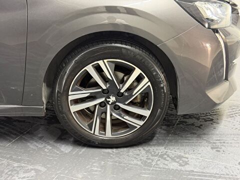 peugeot, 208, 1.2 puretech allure selection eat8, otomatik, benzin 2.el otomobil | renew 13