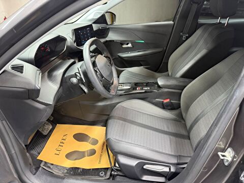 peugeot, 208, 1.2 puretech allure selection eat8, otomatik, benzin 2.el otomobil | renew 19