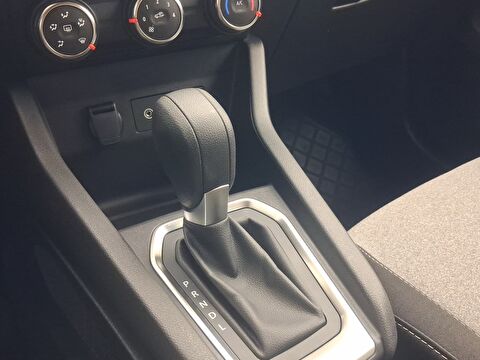 renault, clio, hatchback 1.0 tce evolution x-tronic, otomatik, benzin 2.el otomobil | renew 17