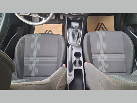 hyundai, i20, hatchback 1.0 t-gdı jump nav. dct, otomatik, benzin 2.el otomobil | renew 23