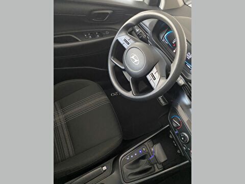 hyundai, i20, hatchback 1.0 t-gdı jump nav. dct, otomatik, benzin 2.el otomobil | renew 29