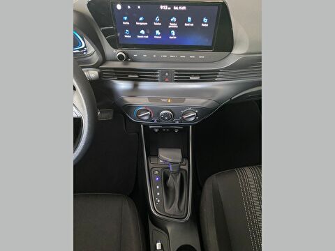 hyundai, i20, hatchback 1.0 t-gdı jump nav. dct, otomatik, benzin 2.el otomobil | renew 28