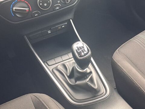 hyundai, i20, hatchback 1.4 mpı jump, manuel, benzin 2.el otomobil | renew 20