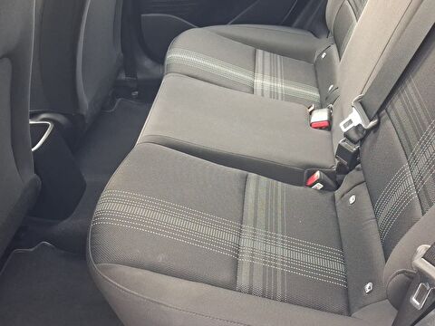 hyundai, i20, hatchback 1.4 mpı jump, manuel, benzin 2.el otomobil | renew 19