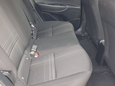 hyundai, i20, hatchback 1.4 mpı jump, manuel, benzin 2.el otomobil | renew 17