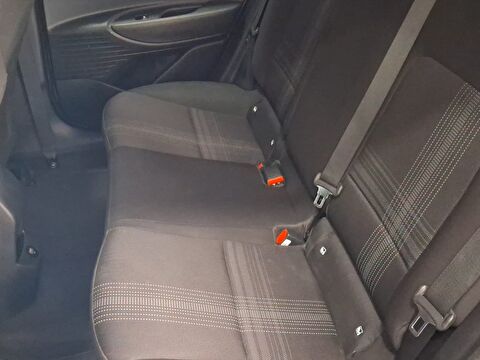 hyundai, bayon, suv 1.4 mpı jump otomatik, otomatik, benzin 2.el otomobil | renew 14