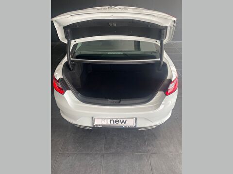 renault, megane, sedan 1.3 tce joy, manuel, benzin 2.el otomobil | renew 21