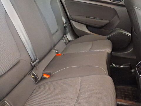 renault, megane, sedan 1.3 tce touch edc, otomatik, benzin 2.el otomobil | renew 21