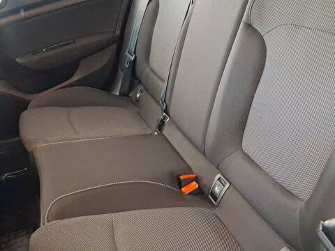 renault, megane, sedan 1.3 tce touch edc, otomatik, benzin 2.el otomobil | renew 18