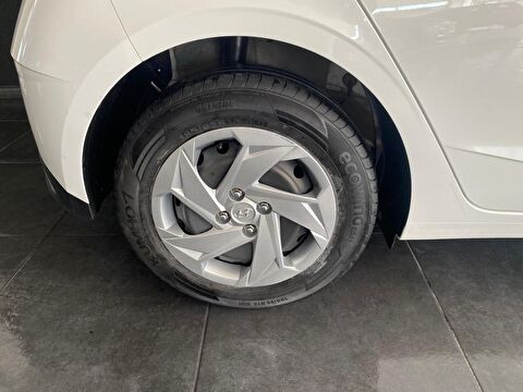 hyundai, i20, hatchback 1.4 mpı jump otomatik, otomatik, benzin 2.el otomobil | renew 12