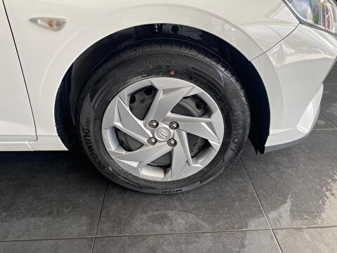 hyundai, i20, hatchback 1.4 mpı jump otomatik, otomatik, benzin 2.el otomobil | renew 13