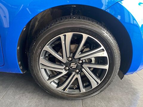 suzuki, swift, hatchback 1.2 dualjet hibrit glx tek renk premium cvt, otomatik, mhev 2.el otomobil | renew 13