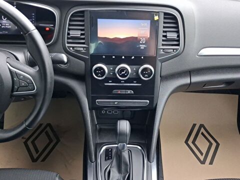 renault, megane, sedan 1.3 tce ıcon edc, otomatik, benzin 2.el otomobil | renew 19