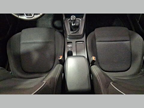 ford, focus, sedan 1.0 ecoboost titanium stil, manuel, benzin 2.el otomobil | renew 19