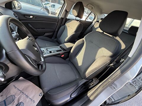 renault, megane, sedan 1.3 tce touch edc, otomatik, benzin 2.el otomobil | renew 11