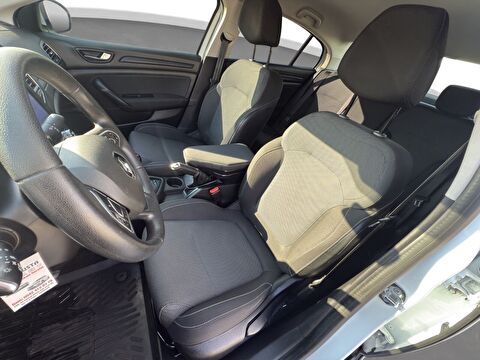 renault, megane, sedan 1.3 tce joy, manuel, benzin 2.el otomobil | renew 19
