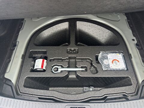 toyota, corolla, sedan 1.5 flame x-pack multidrive s, otomatik, benzin 2.el otomobil | renew 25