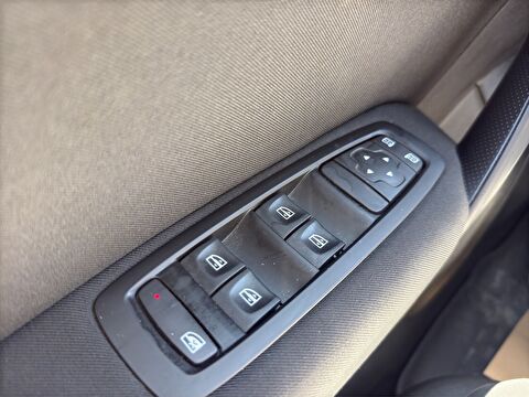 renault, megane, sedan 1.3 tce joy comfort edc, otomatik, benzin 2.el otomobil | renew 17