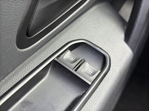 dacia, duster, essential 1.0 turbo 4x2, manuel, benzin 2.el otomobil | renew 18