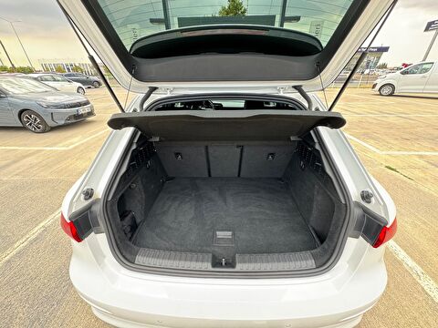 audi, a3, sportback 35 tfsı mhev advanced s-tronic, otomatik, mhev 2.el otomobil | renew 10