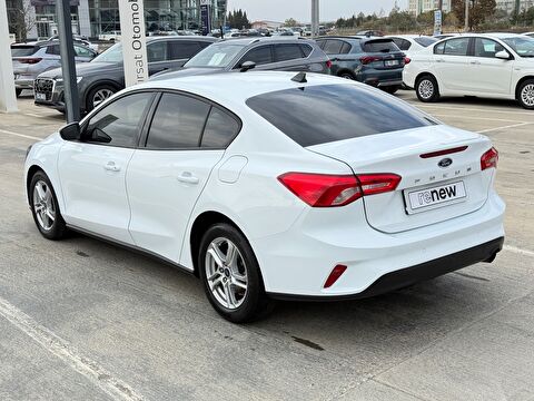 ford, focus, sedan 1.5 tdcı ecoblue trend x otomatik, otomatik, dizel 2.el otomobil | renew 17