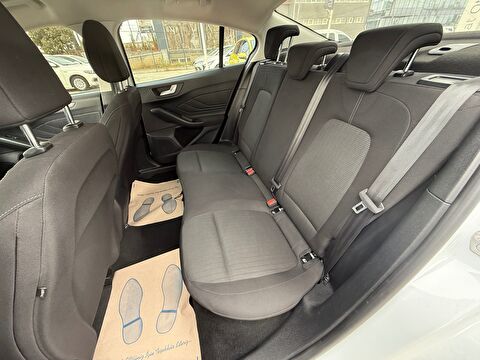 ford, focus, sedan 1.5 tdcı ecoblue trend x otomatik, otomatik, dizel 2.el otomobil | renew 15