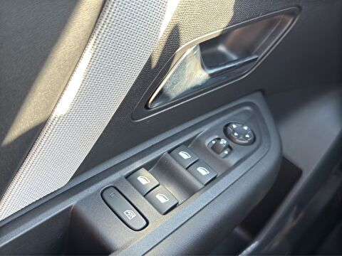 citroen, c4 x, 1.2 puretech max eat8, otomatik, benzin 2.el otomobil | renew 19