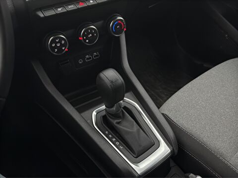 renault, clio, hatchback 1.0 tce evolution x-tronic, otomatik, benzin 2.el otomobil | renew 17