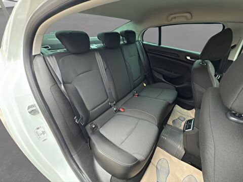 renault, megane, sedan 1.3 tce joy comfort, manuel, benzin 2.el otomobil | renew 15