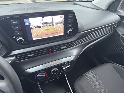 hyundai, i20, hatchback 1.4 mpı jump otomatik, otomatik, benzin 2.el otomobil | renew 16